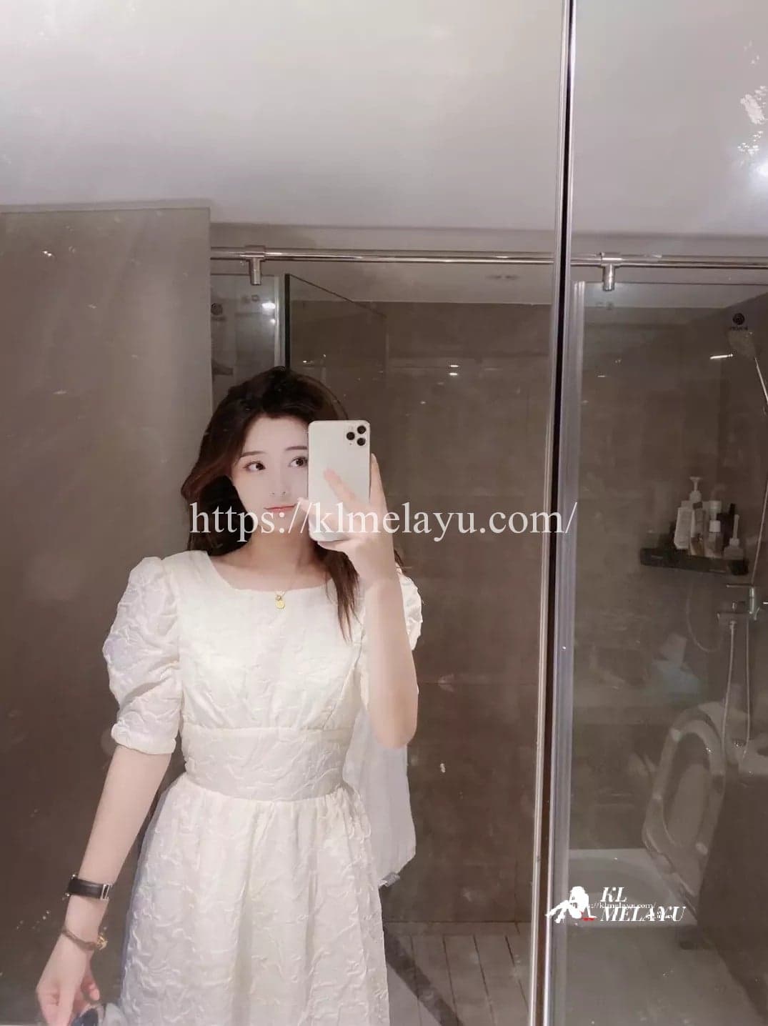 Hazel (Chinese) escort in Kuala Lumpur