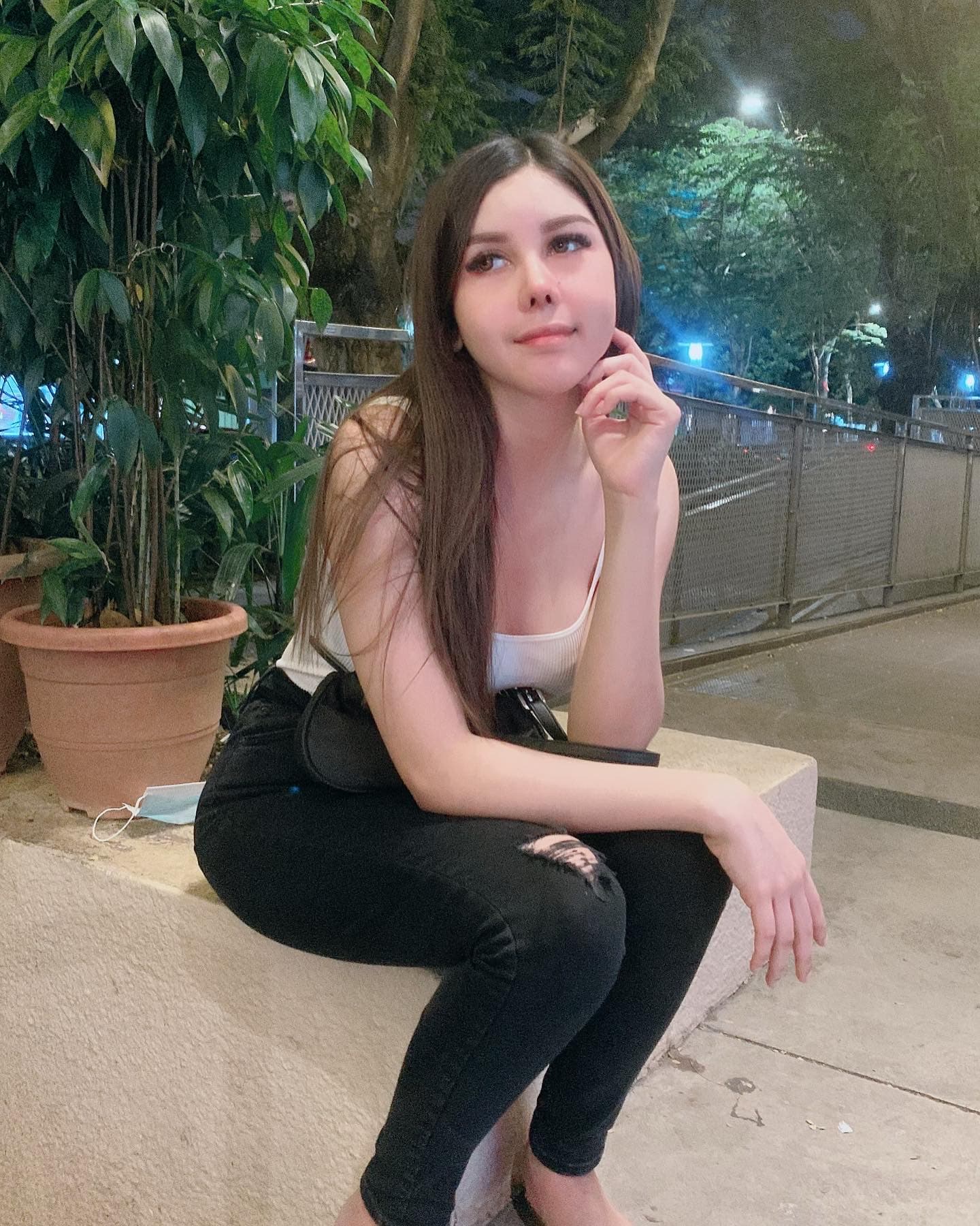 Bella escort in Paris