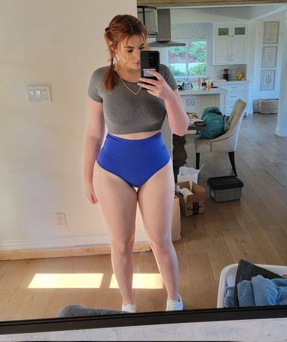 Alexis escort in Manama