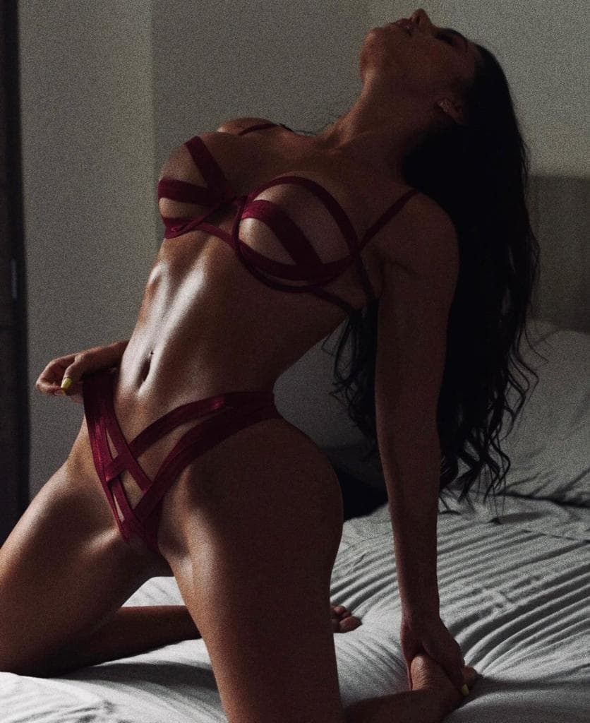 Larisa Brazil escort in Shanghai