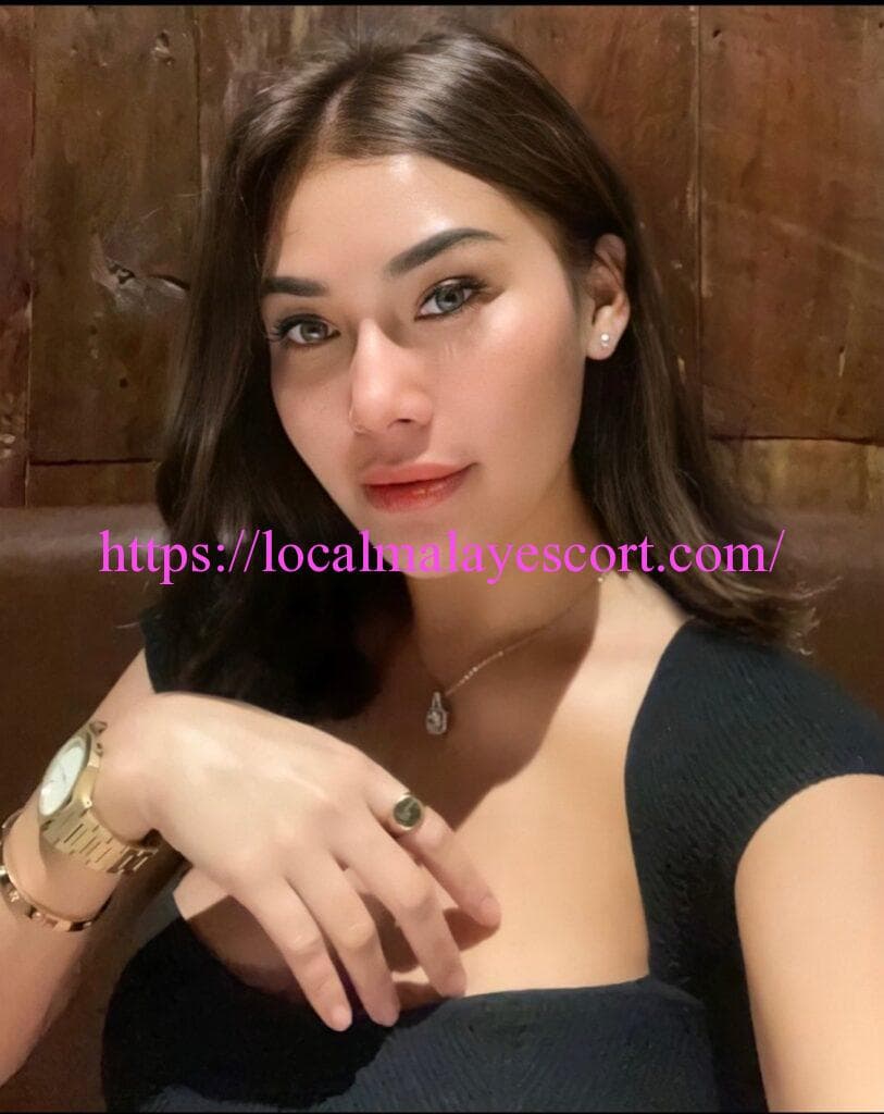Naaira escort in Bukit Bintang