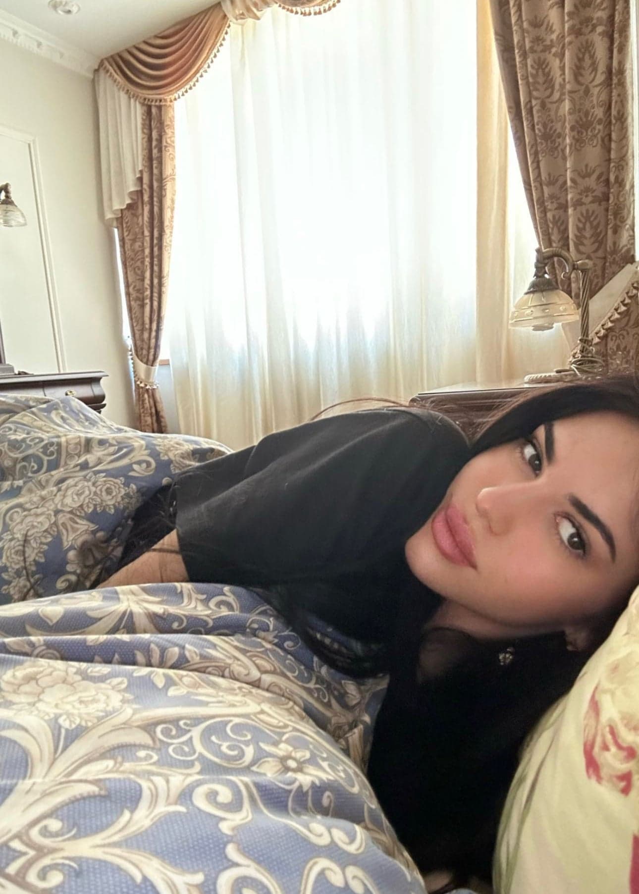 Julia escort in Prague