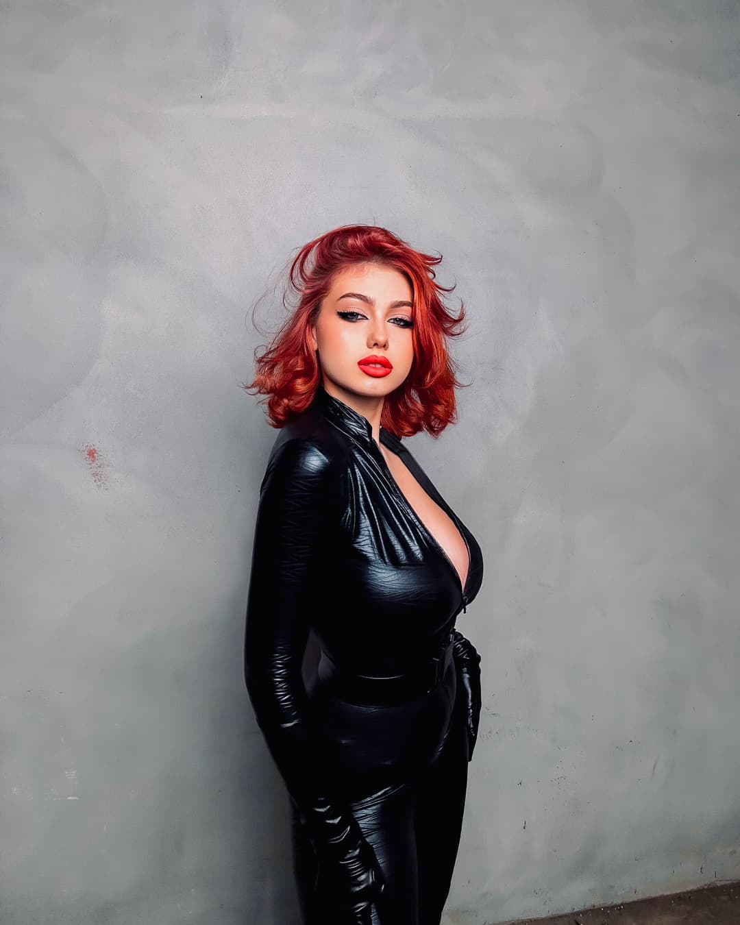 Mary escort in Manama