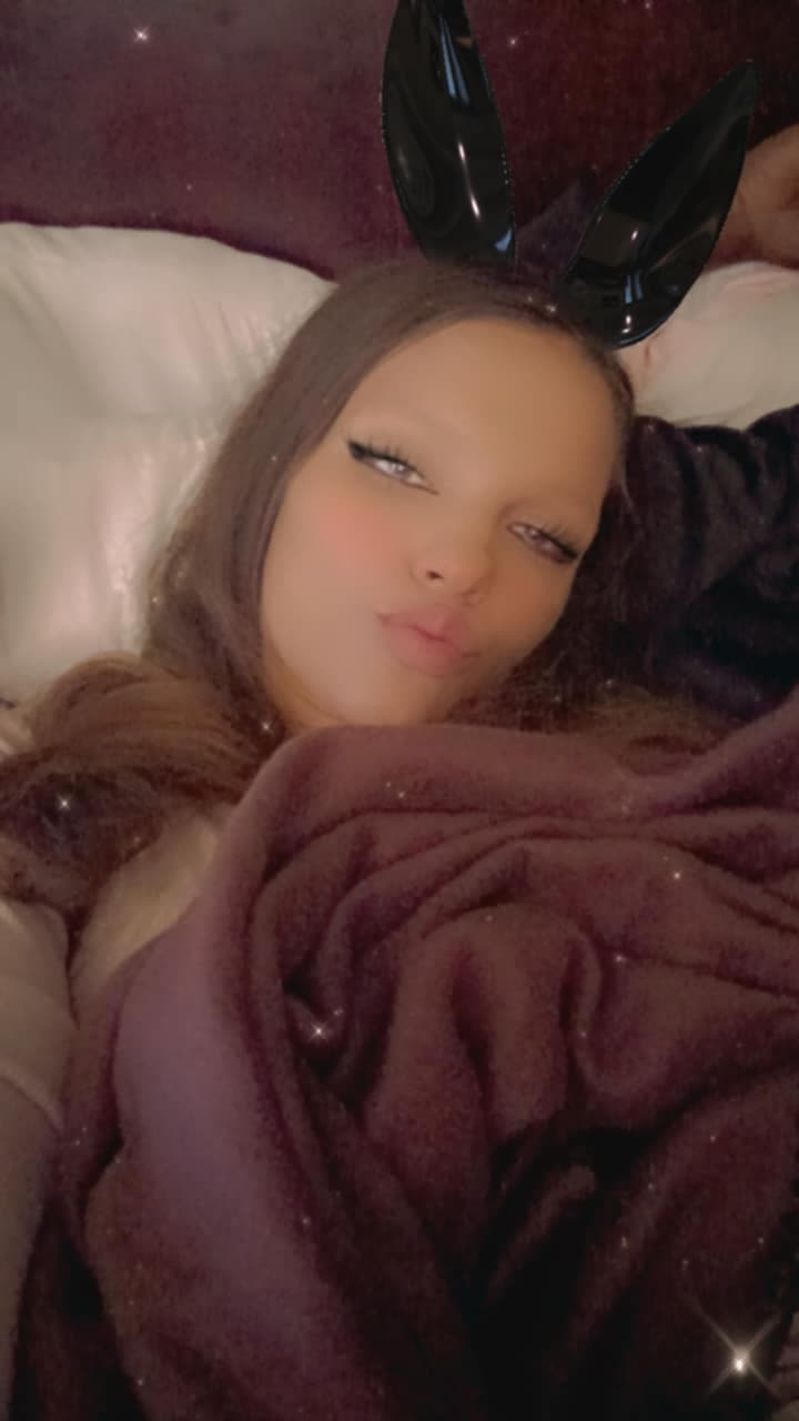 Slim escort in Atlanta