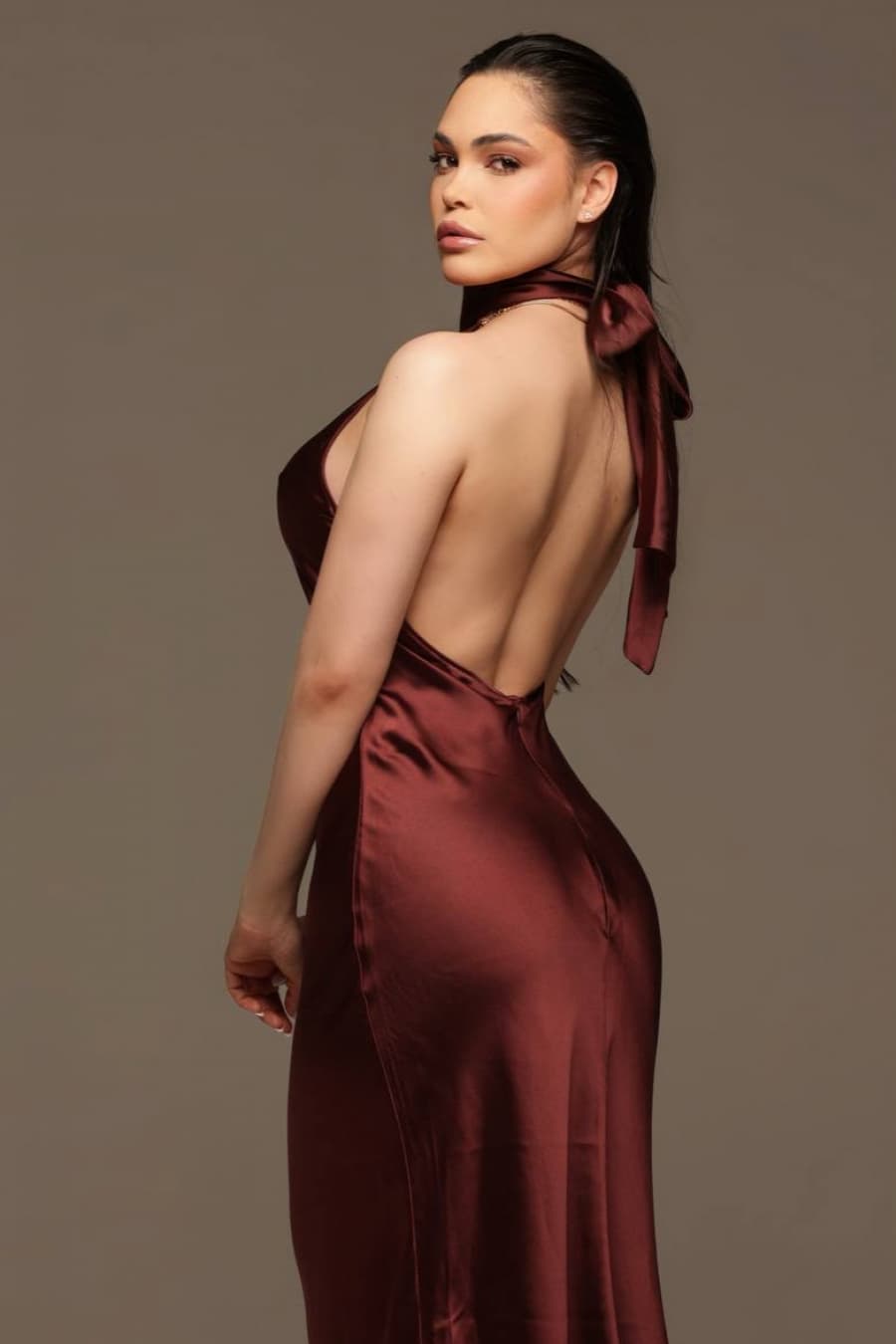 Carelika escort in London
